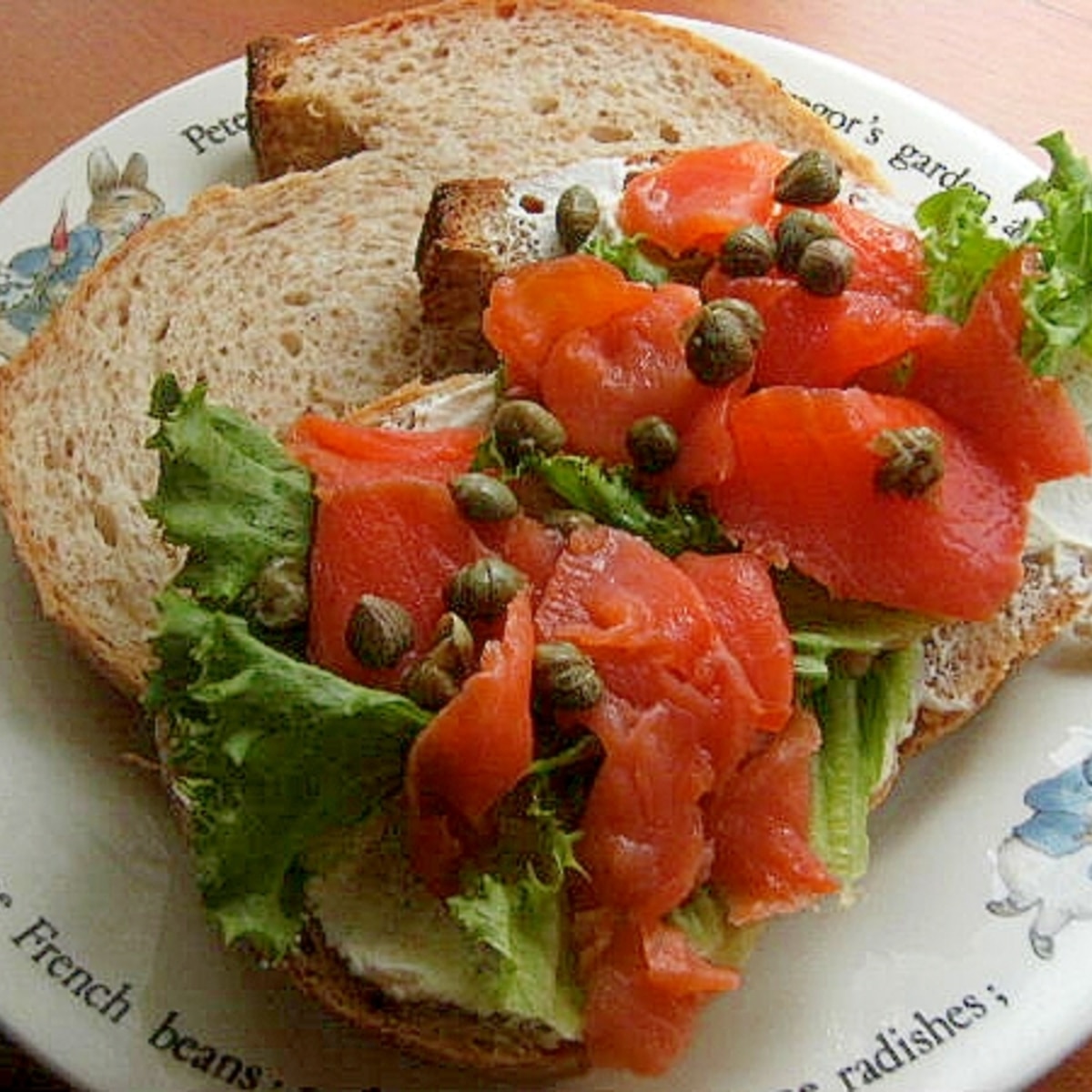 男の方にも クリチとスモークサーモンのサンド レシピ 作り方 By ジョン リーバス 楽天レシピ 男の方にも クリチとスモークサーモンのサンド レシピ 作り方 By ジョン リーバス 楽天レシピ